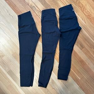 Set of 3 - Lululemon Align Leggings in black size 6